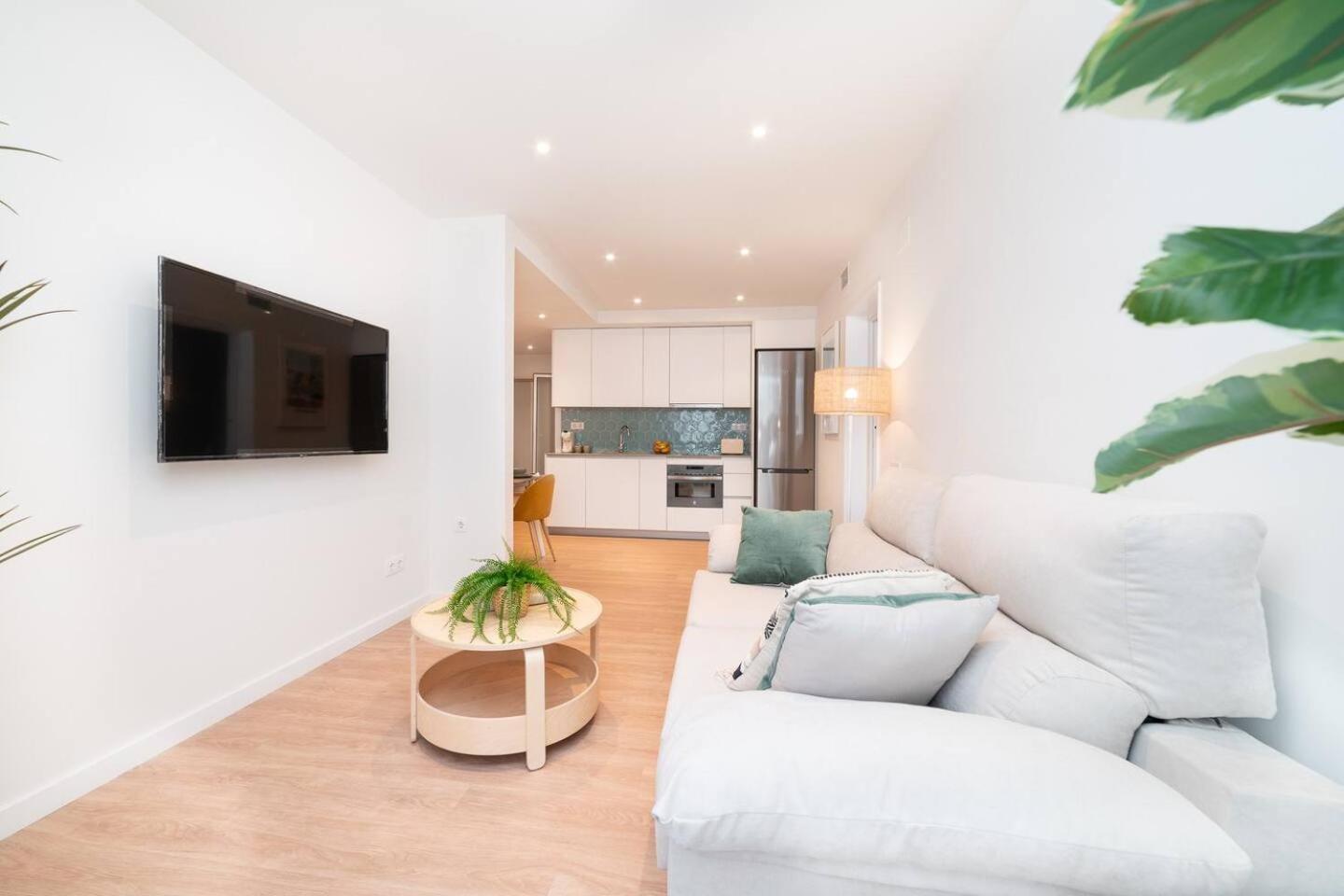 Soler Apartments 산트 아드리아 데 베소스 외부 사진